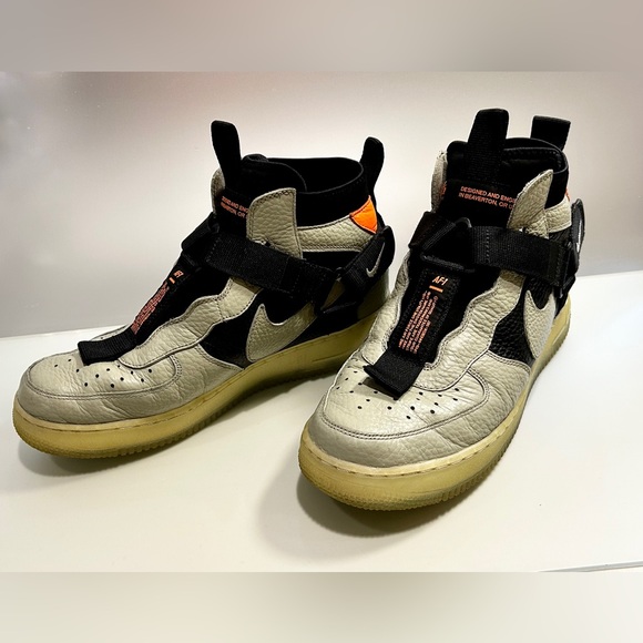 NIKE AIR FORCE 1 Utility sneakers - Picture 3 of 7